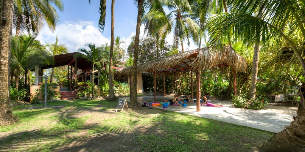 Encantada Ocean Cottages Esterillos Este Exterior photo